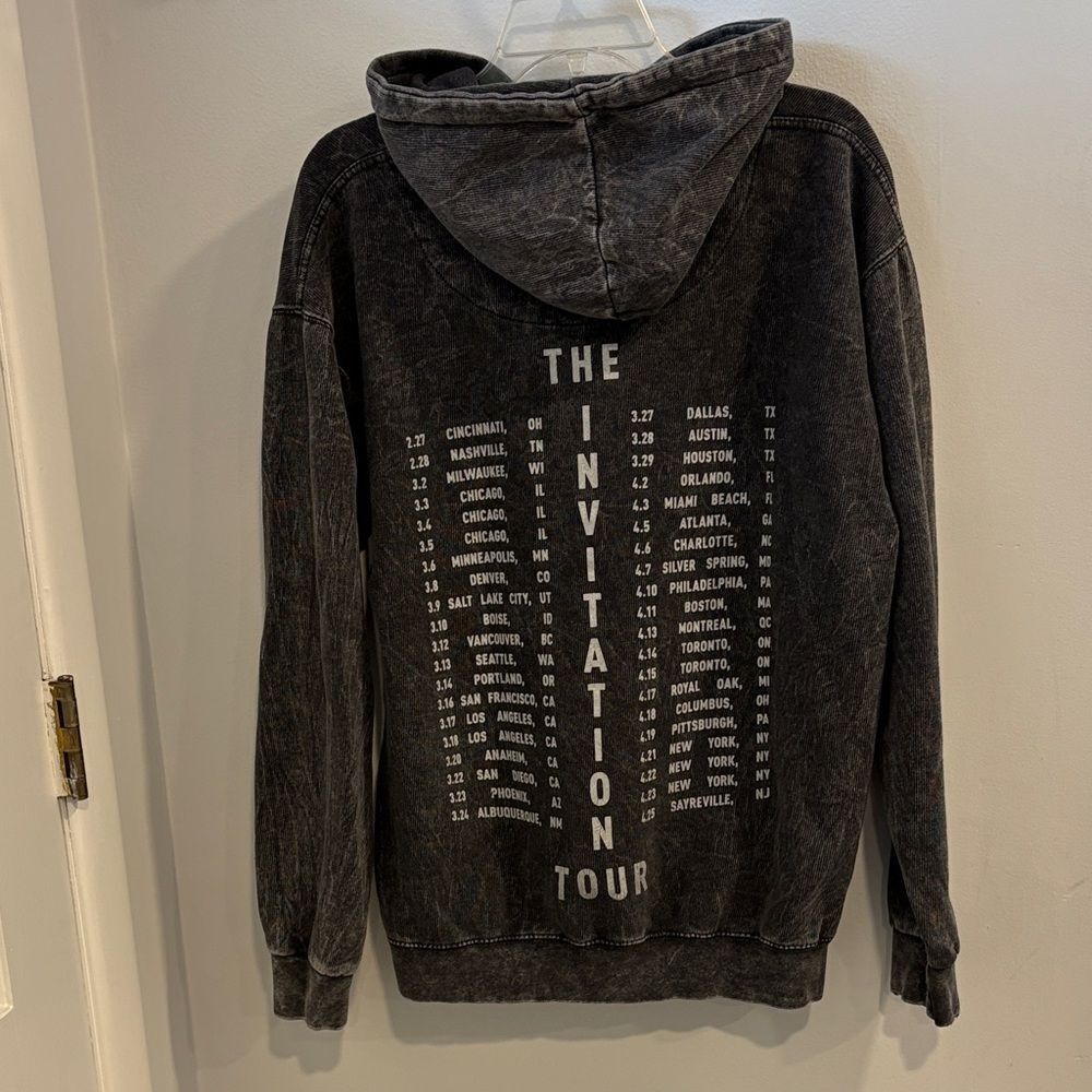 Why Don’t We 2018 Grey Invitation Tour Hoodie